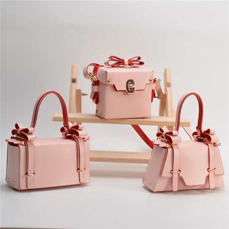 ピンク かわいい リボン スクエアのボックスバッグ 2Wayバッグ